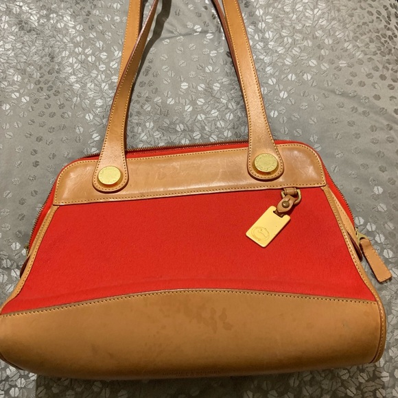Dooney & Bourke Handbags - Vintage Red Dooney & Bourke Purse Dooney & Bourke Handbags - Vintage Red Dooney & Bourke Purse